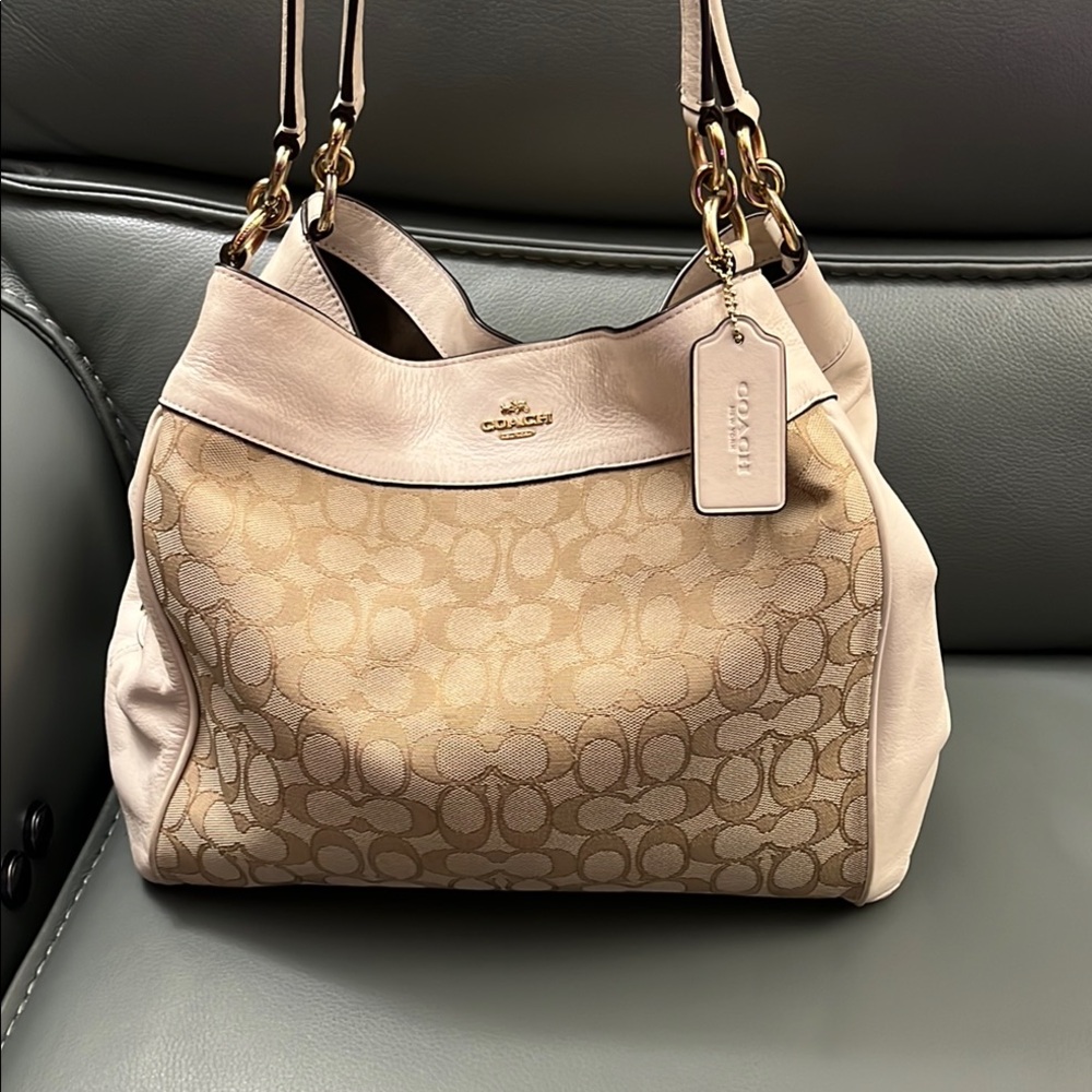 Coach Edie Cream leather with tan Monogram,Chain & leather shoulder Strap